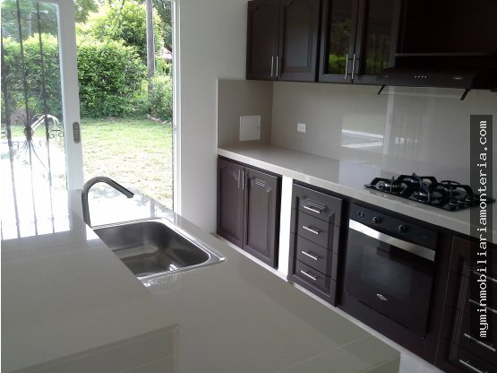 INMOBILIARIA VIC inmobiliaria vic: