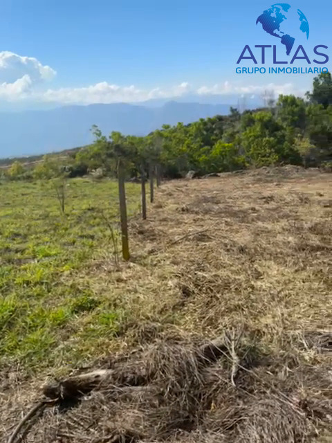 VENTA O PERMUTA LOTE  MESA DE LOS SANTOS COD: 879