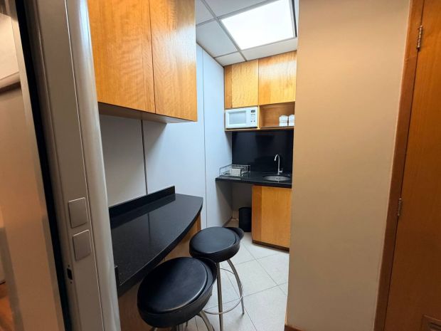oficina en venta bello monte torre financiera JULI