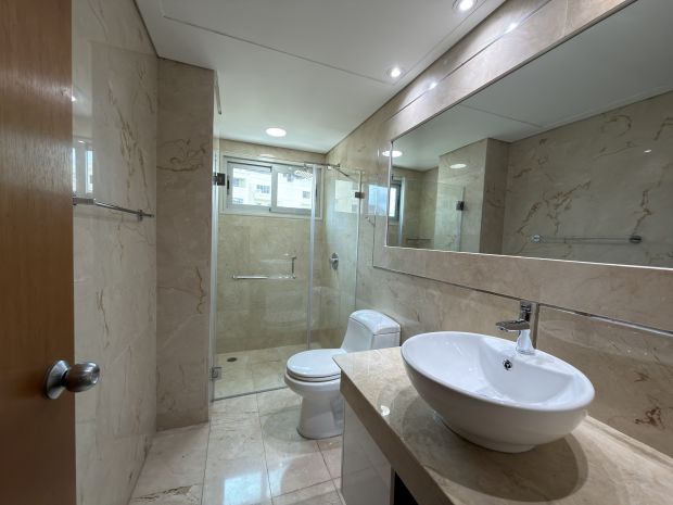 EXCLUSIVO APARTAMENTO EN ALQUILER CAMPO ALEGRE BELLA