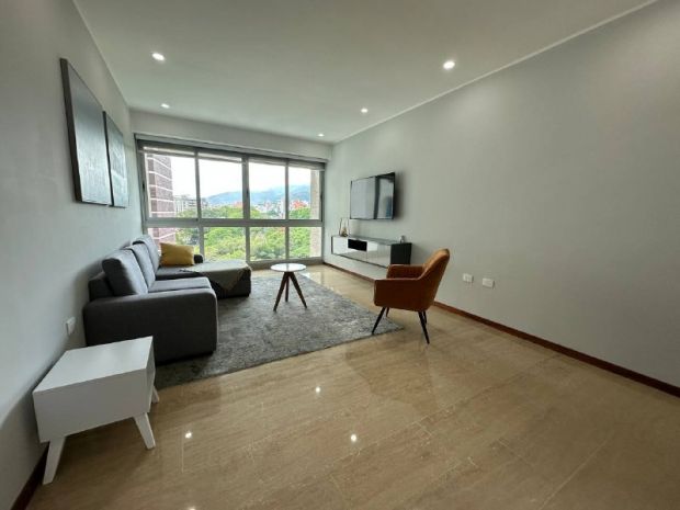 EXCLUSIVO APARTAMENTO EN ALQUILER CAMPO ALEGRE BELLA