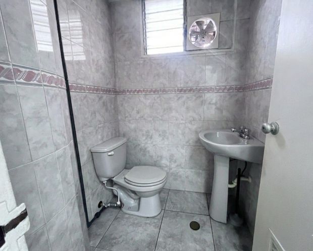 Local comercial en venta en los dos caminos a pie de calle JULI