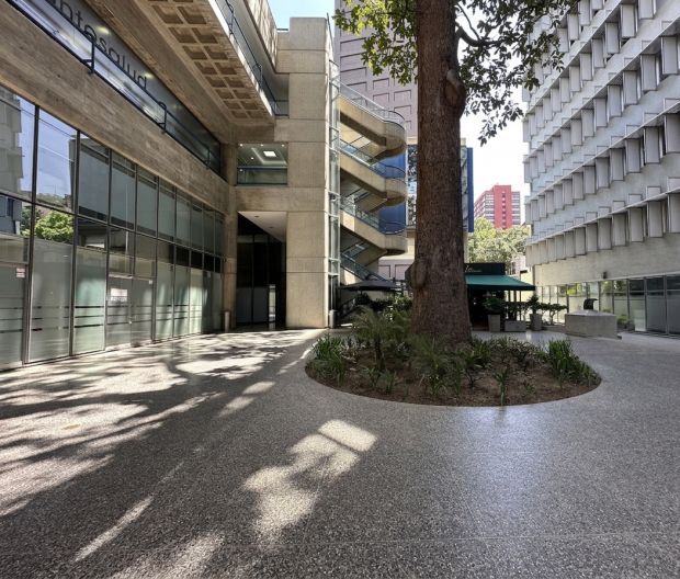 Oficina en venta Mene Grande en Los Palos grandes OsVi