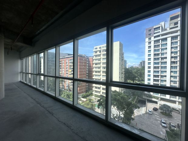 OFICINA  EN ALQUILER EN OBRA GRIS EN CAMPO ALEGRE BELLA