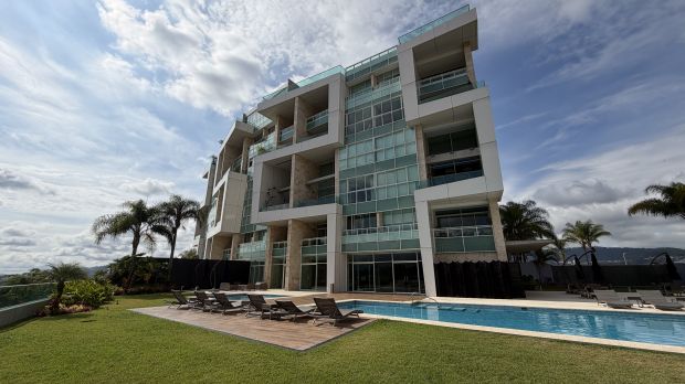 MODERNO DUPLEX EN VENTA EN MIRADOR DE LOS CAMPITOS ANMA