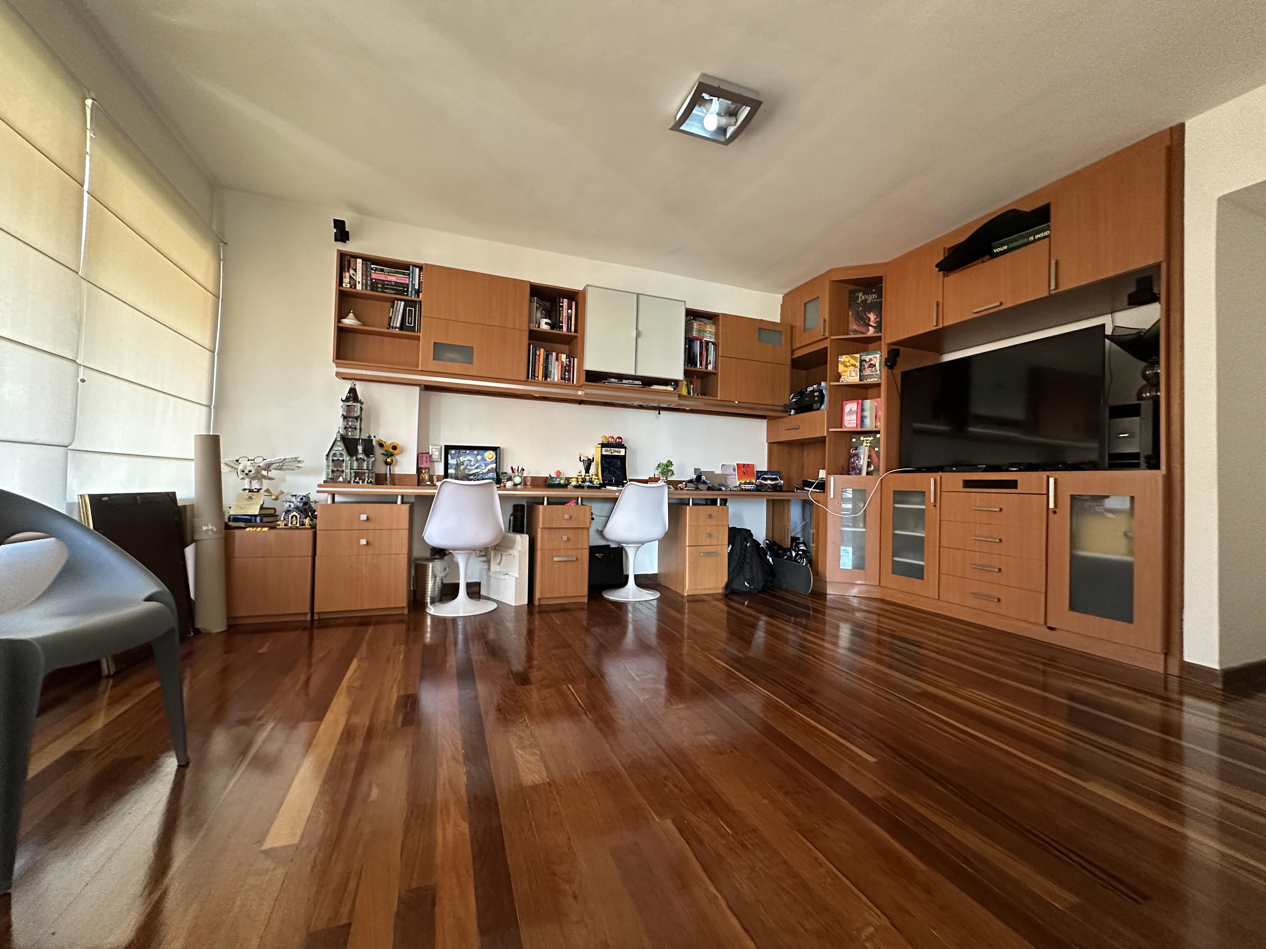 SE VENDE MODERNO APARTAMENTO EN LOMAS DE LAS MERCEDES Anma
