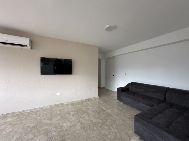 APARTAMENTO DE LUJO REMODELADO EN EL ROSAL BELLA