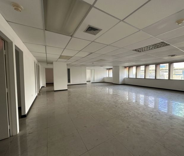 Oficina en venta Mene Grande en Los Palos grandes OsVi