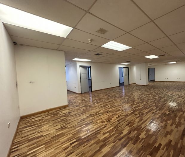 Oficina en venta Mene Grande en Los Palos Grandes OsVi