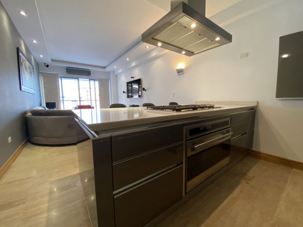 LUJOSO APARTAMENTO EN ALQUILER EN LAS MERCEDES Anma