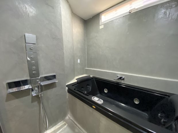 SE VENDE PH TRIPLEX EN LAS MERCEDES Anma