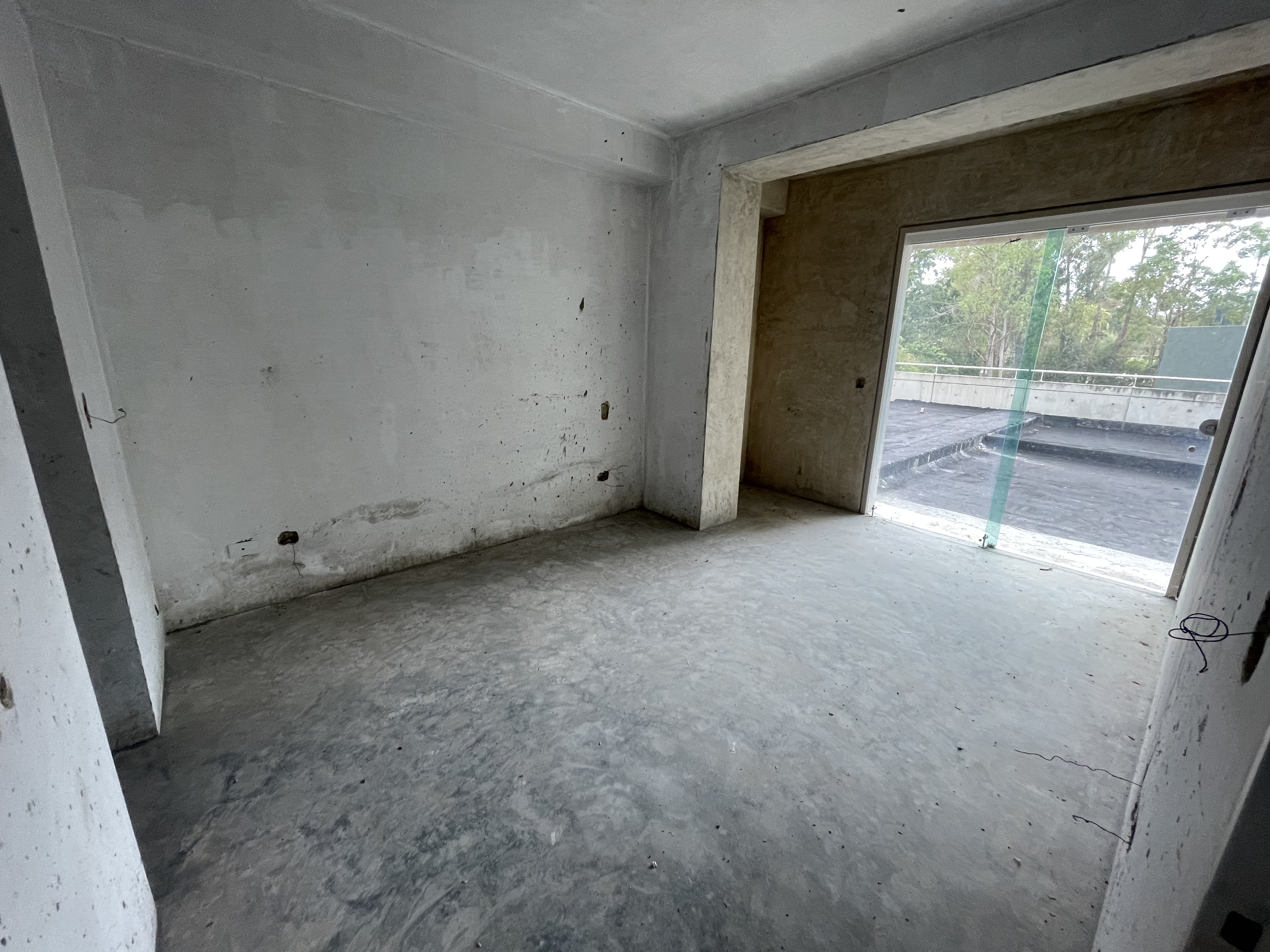 EXCLUSIVO APARTAMENTO  EN OBRA GRIS EN VENTA EN LA LAGUNITA Bella