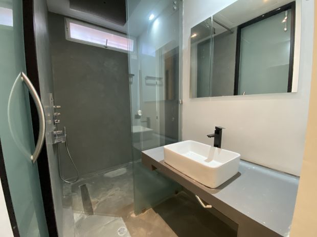 SE VENDE PH TRIPLEX EN LAS MERCEDES Anma