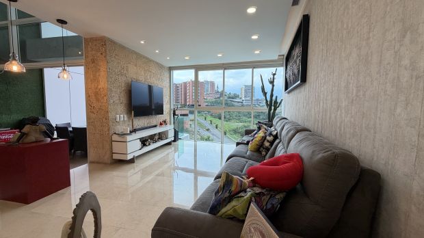 MODERNO DUPLEX EN VENTA EN MIRADOR DE LOS CAMPITOS ANMA