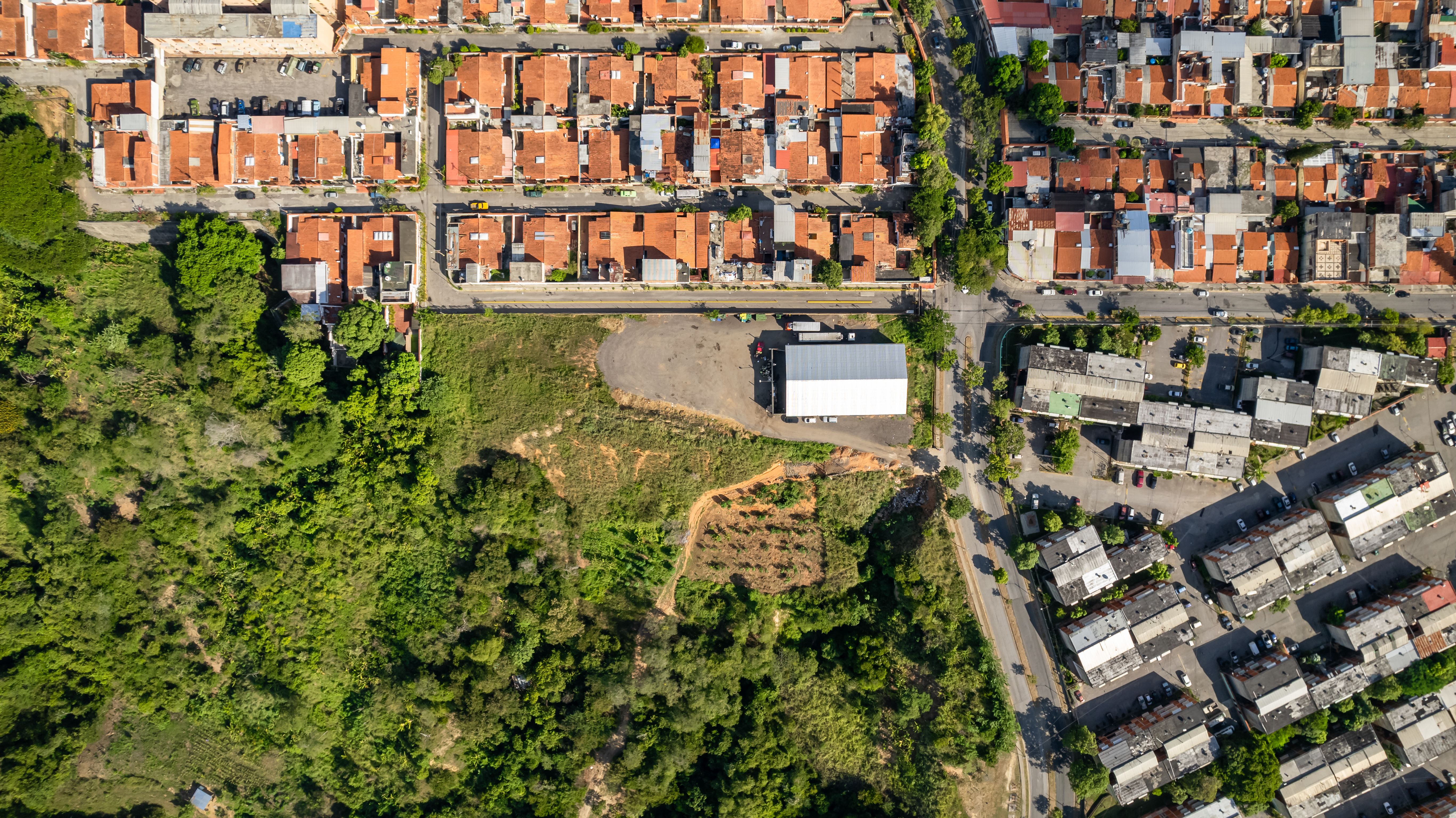 Venta de Terreno de uso RESIDENCIAL en Guatire 8300m2 Anma