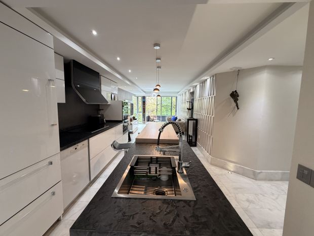 Exclusivo Apartamento en Venta en la Castellana Be