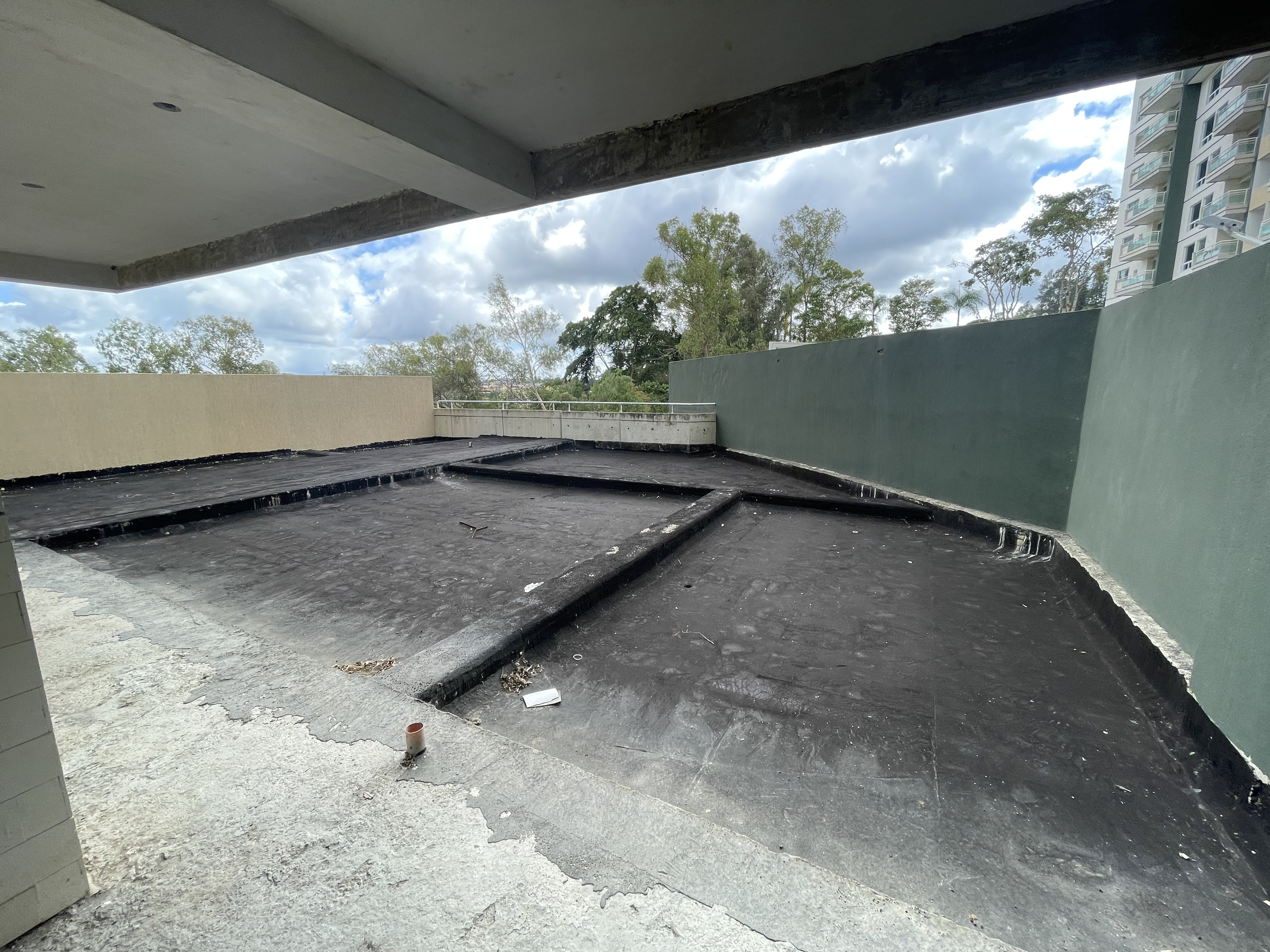 EXCLUSIVO APARTAMENTO  EN OBRA GRIS EN VENTA EN LA LAGUNITA Bella