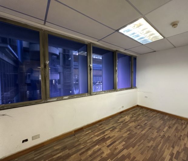 Oficina en venta Mene Grande en Los Palos Grandes OsVi