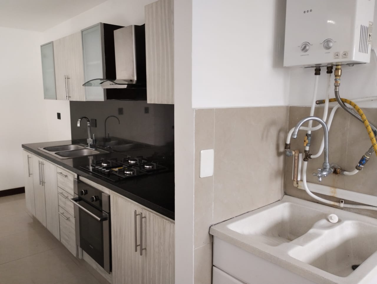 Imagen de SE VENDE ESPECTACULAR PENTHOUSE EN PINARES