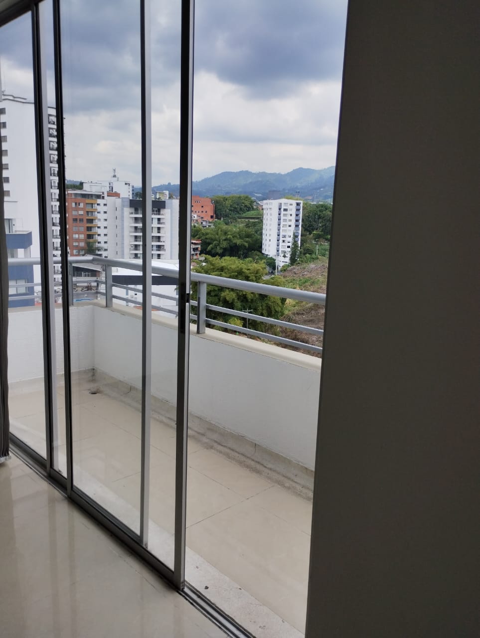 Imagen de SE VENDE ESPECTACULAR PENTHOUSE EN PINARES