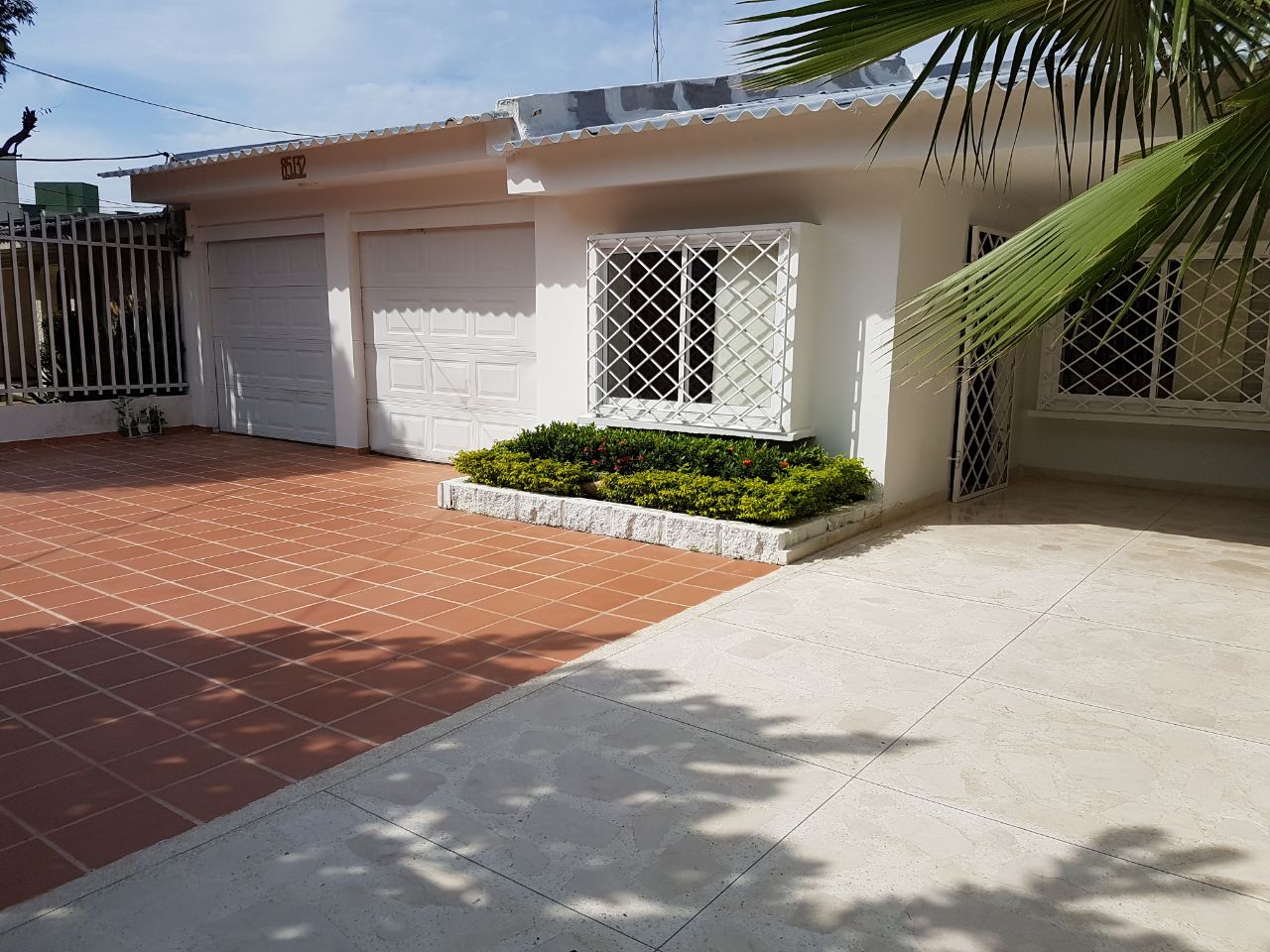 SE VENDE CASA EN SECTOR ANDALUCIA