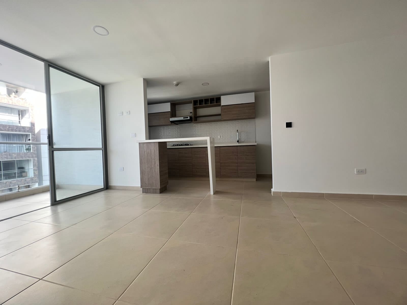 VENTA DE APARTAMENTO EN DOSQUEBRADAS, PEREIRA, COLOMBIA.
