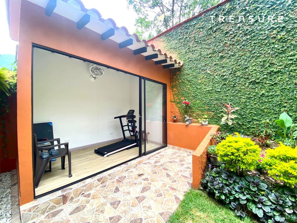Exquisita casa en VENTA, loma de los Balsos