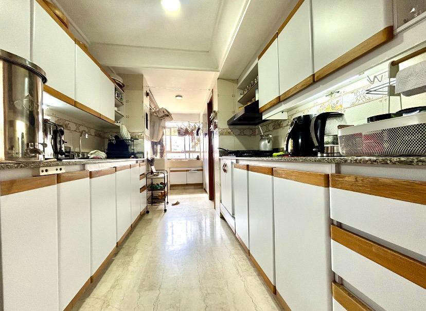 Apartamento en el poblado, Provenza