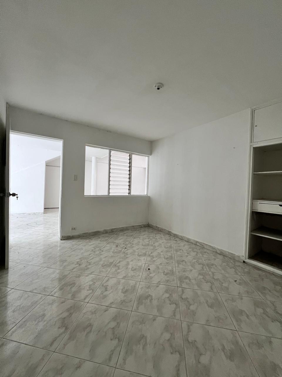 Casa con uso comercial en Laureles