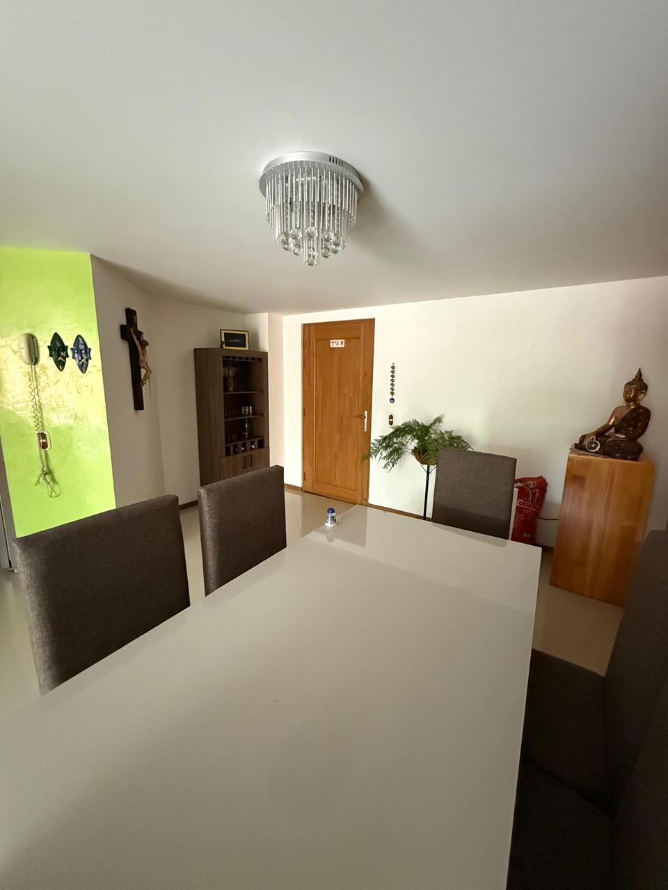 Apartamento con terraza