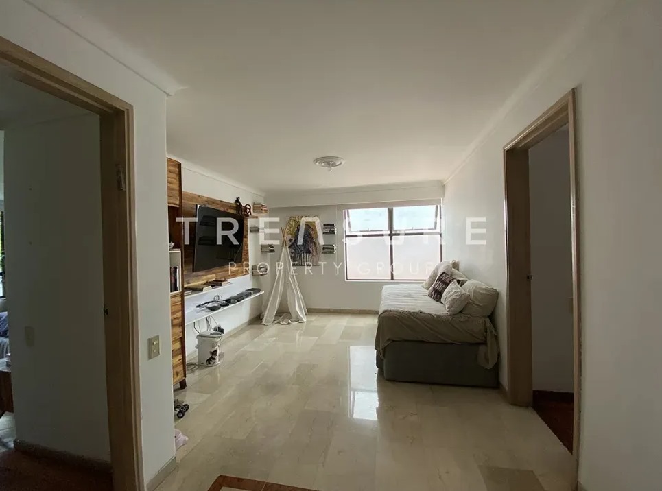 Hermoso y amplio apartamento en exclusivo barrio de El Poblado