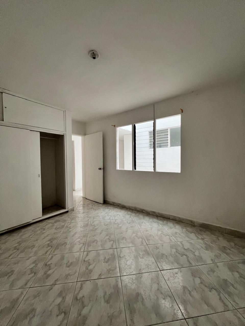 Casa con uso comercial en Laureles