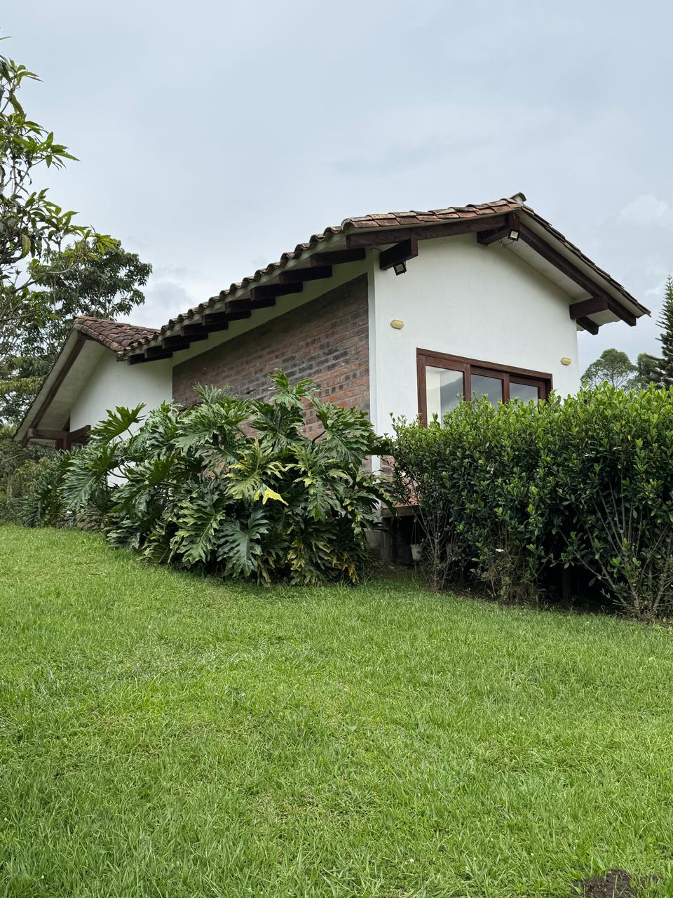Casa Campestre Rio Negro el Tablazo
