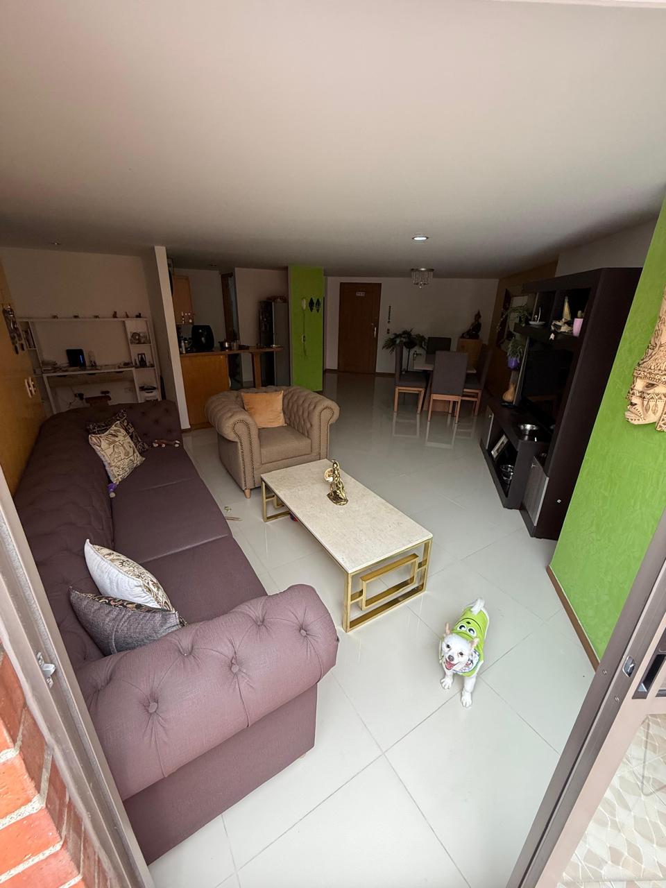 Apartamento con terraza