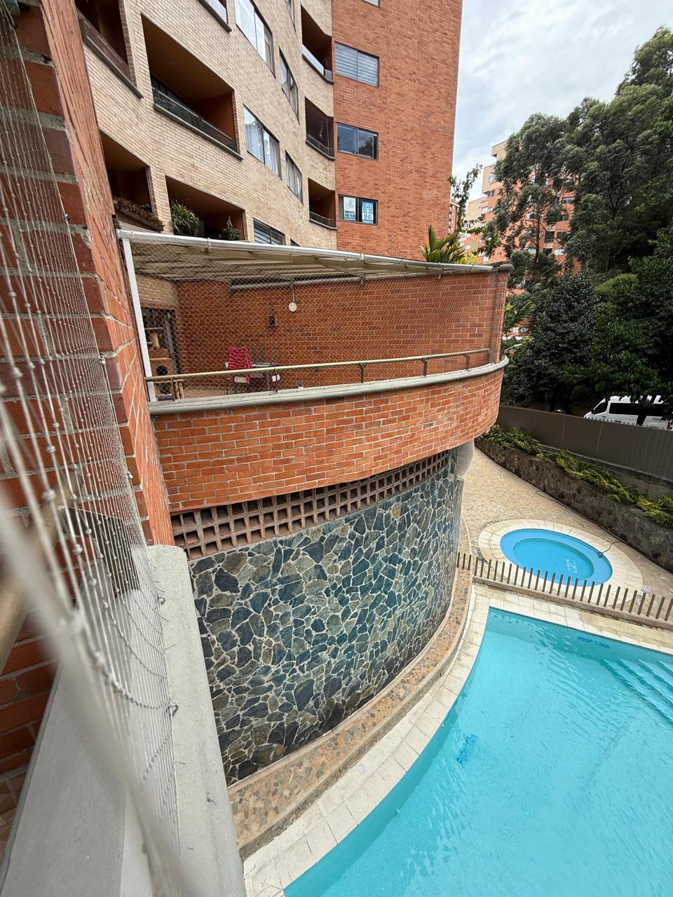 Apartamento con terraza