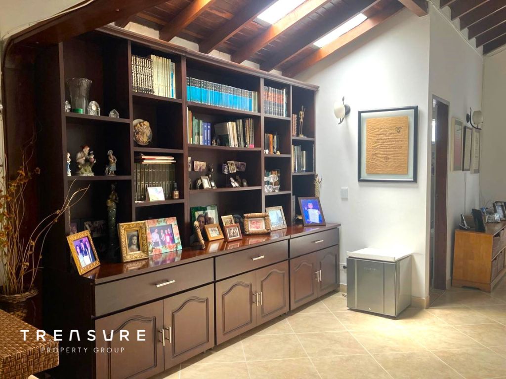 Hermosa Casa en VENTA, sector el Trianon - Envigado