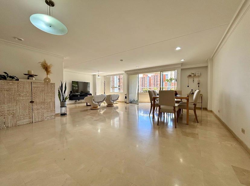 Apartamento en el poblado, Provenza