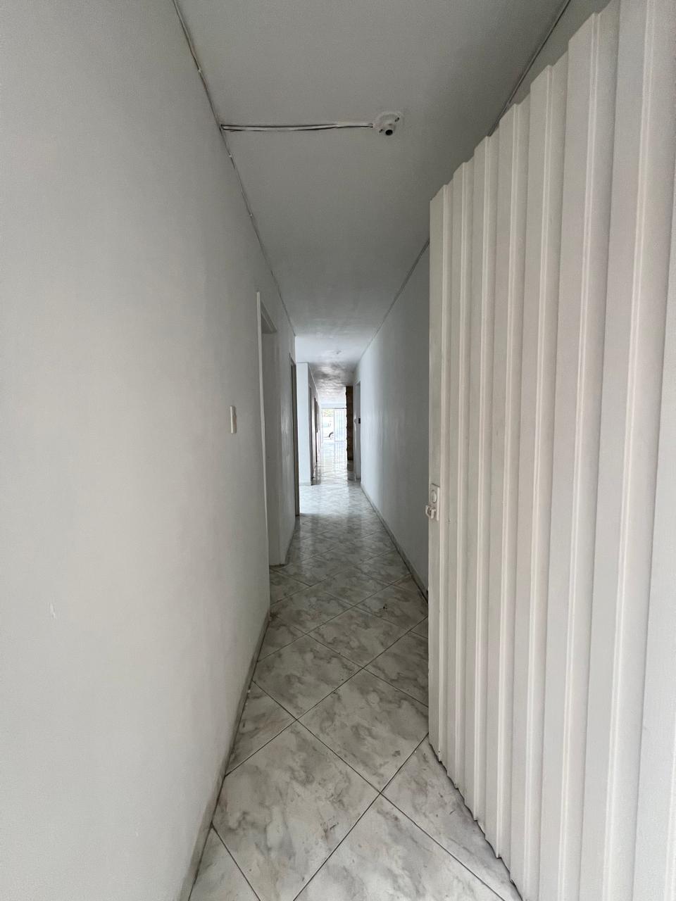 Casa con uso comercial en Laureles