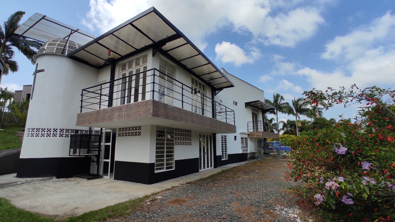 Casa de ensueño Campestre en Cerritos, Pereira