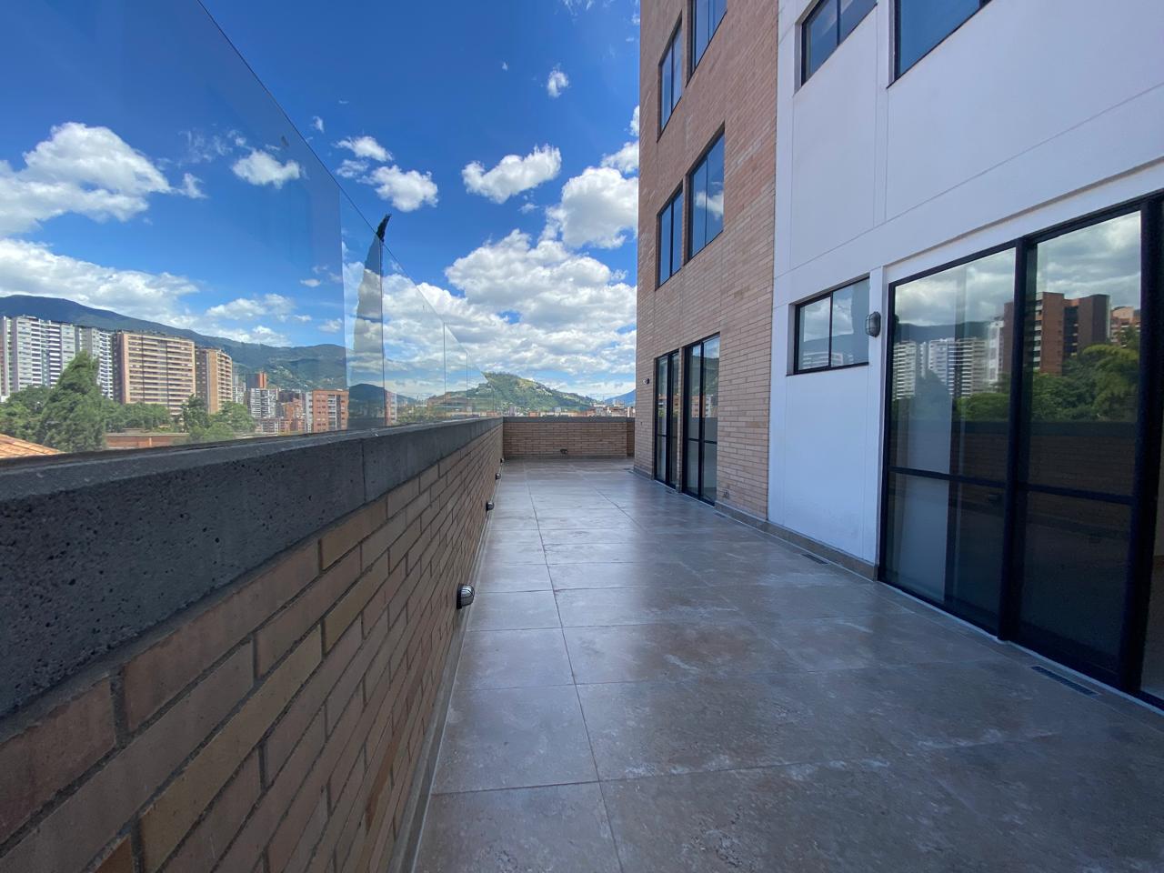 Apartamento con terraza de 98mt Envigado