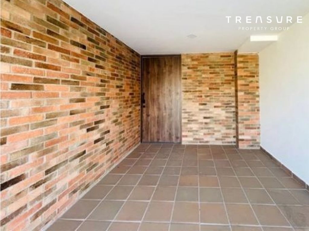Hermosa Casa en VENTA para estrenar, La ceja.