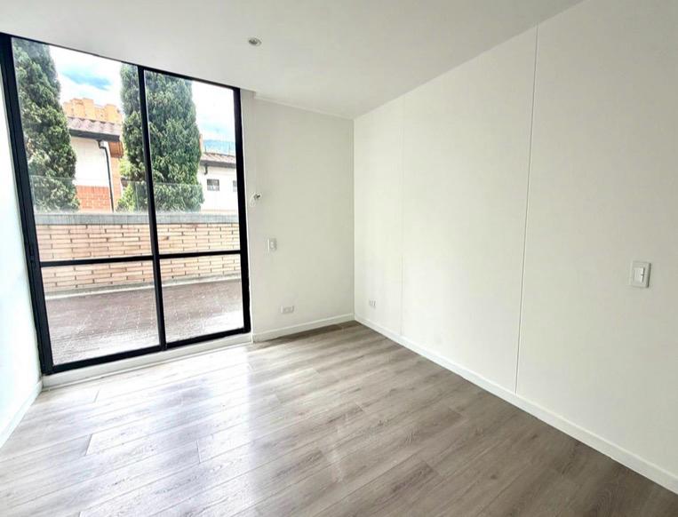 Aparatmento en venta en la loma del Esmeraldal