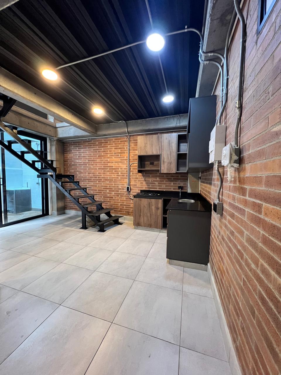 Apartaestudios duplex para estrenar en arriendos en envigado