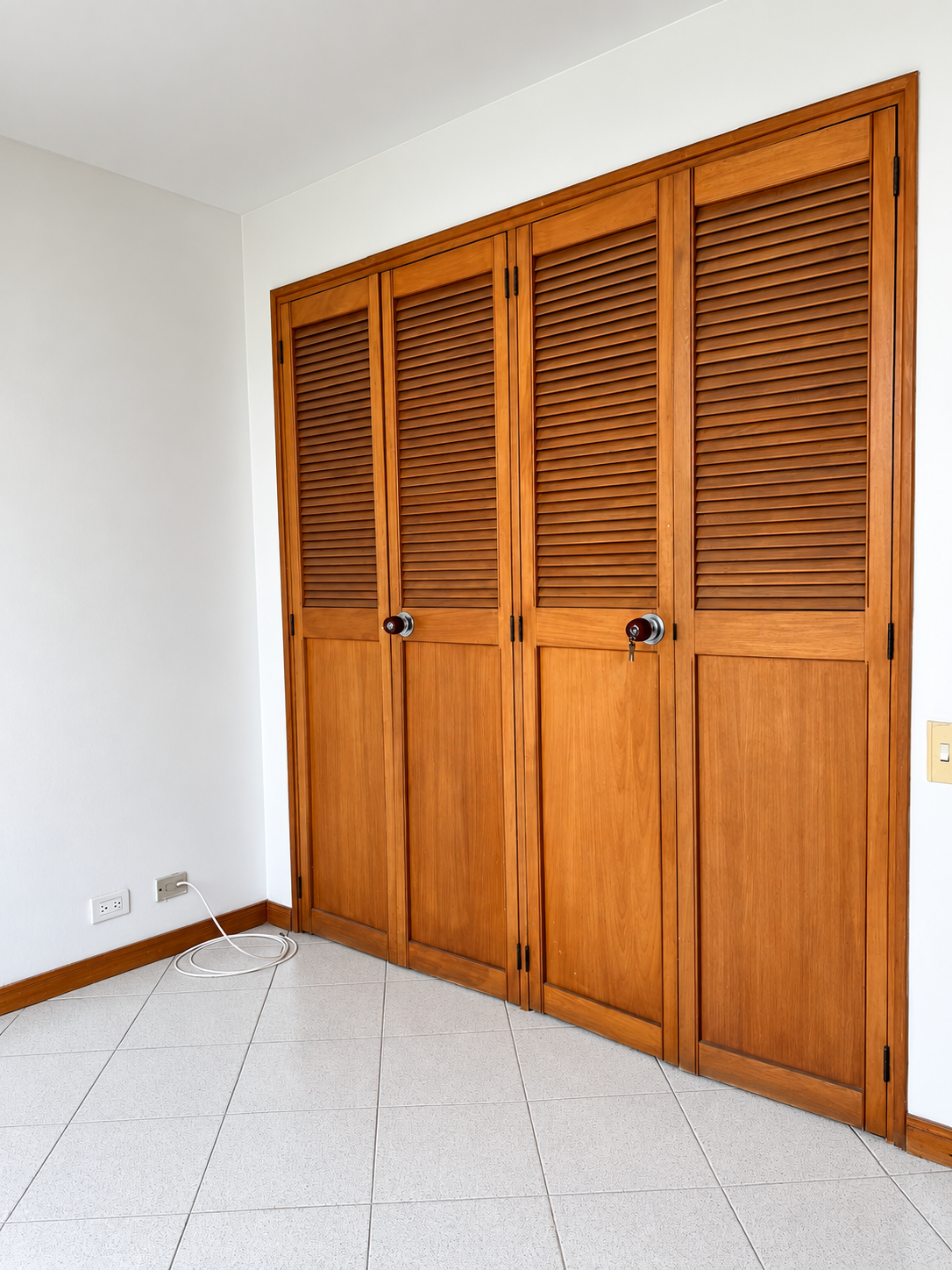 Hermoso y amplio apartamento en exclusivo barrio de El Poblado