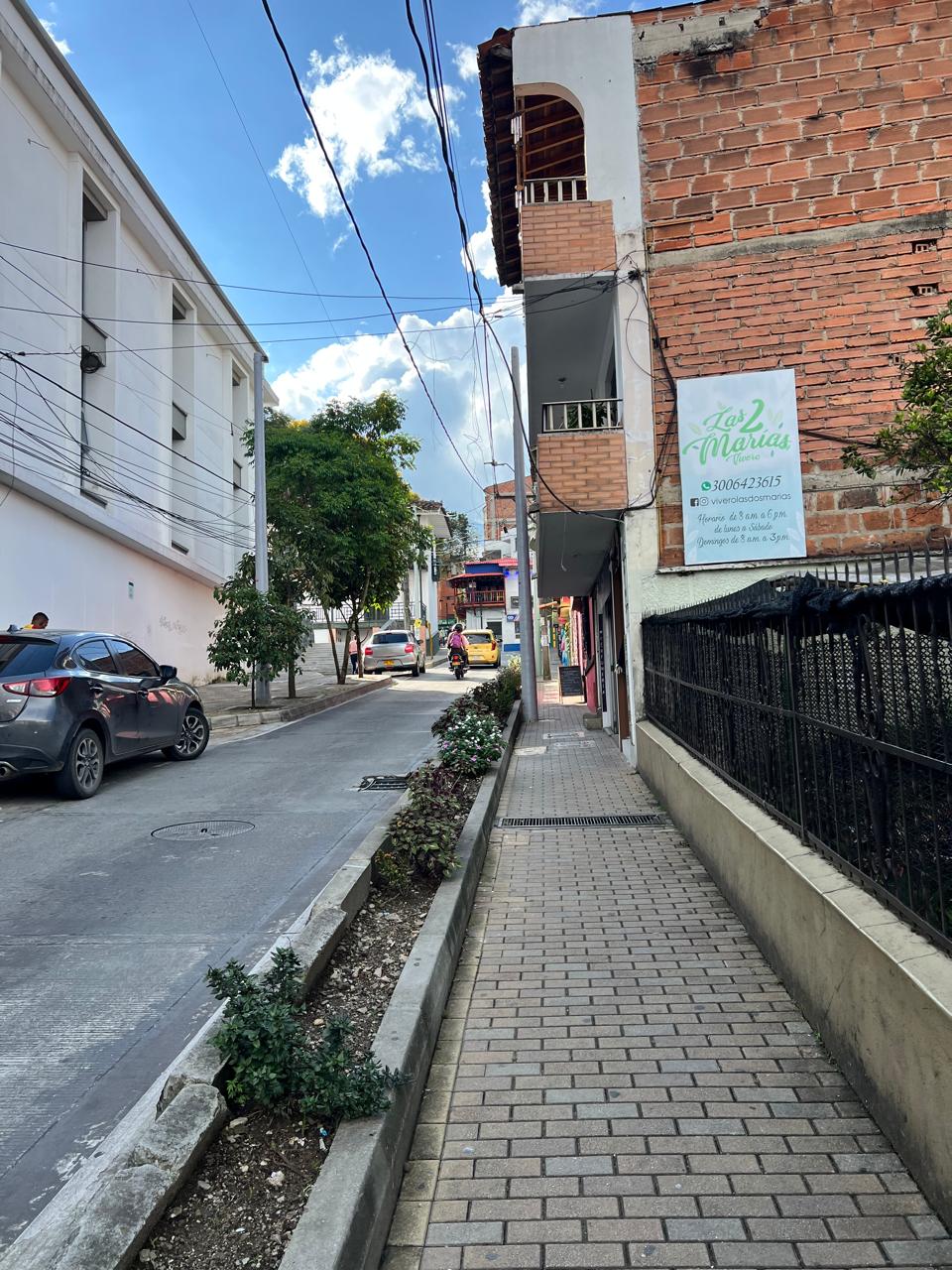 Casa lote a pocos mts del parque de la Estrella