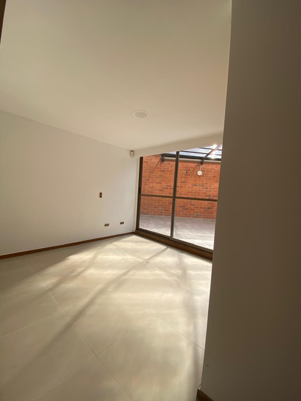 Apartamento en arriendo en Sabaneta