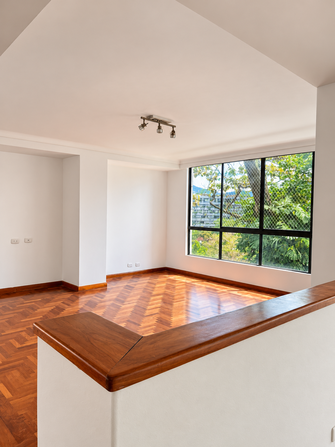 Hermoso y amplio apartamento en exclusivo barrio de El Poblado