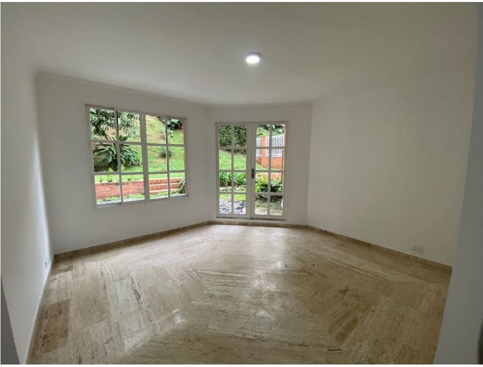 Casa la Calera poblado