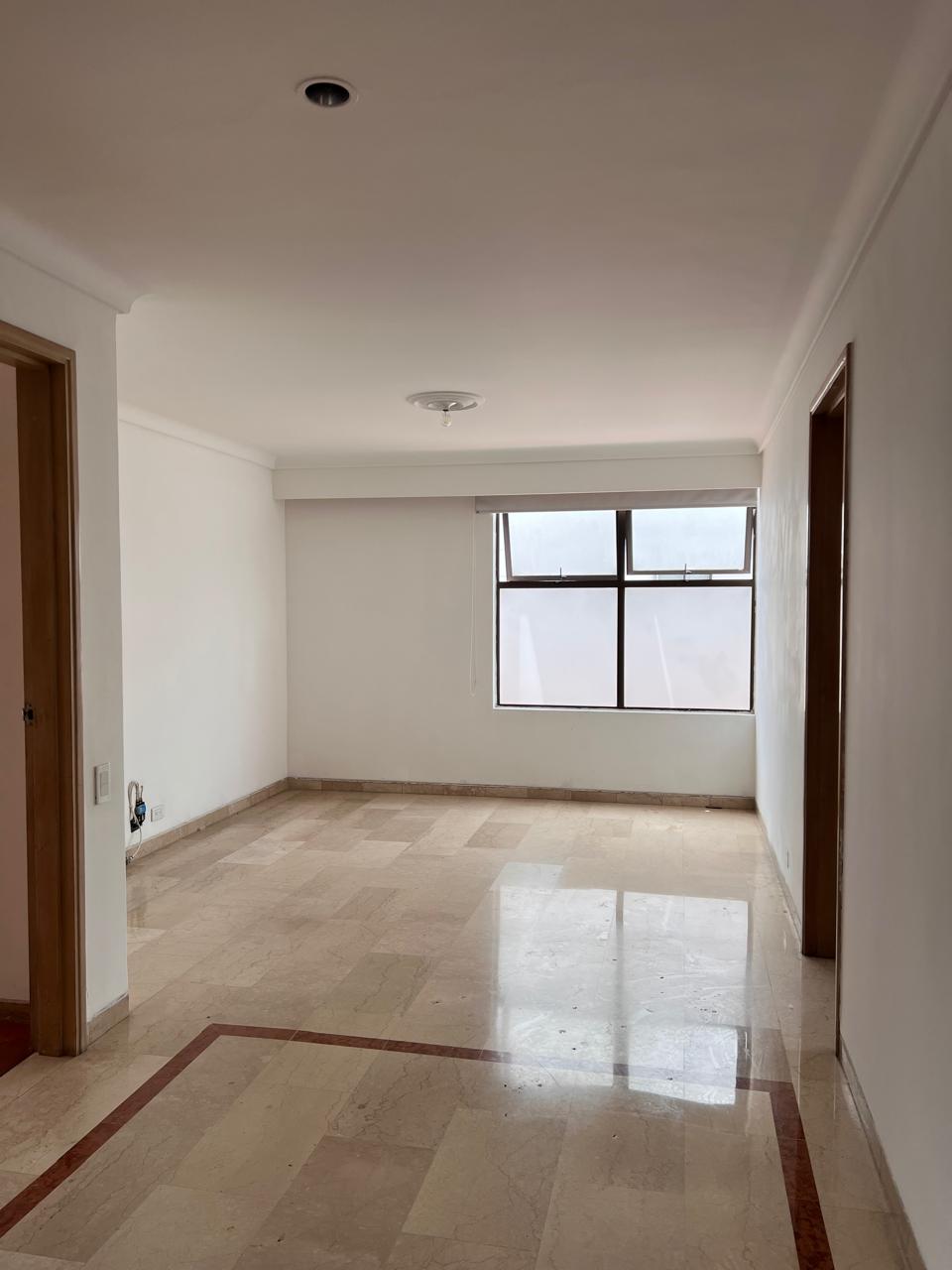 Hermoso y amplio apartamento en exclusivo barrio de El Poblado