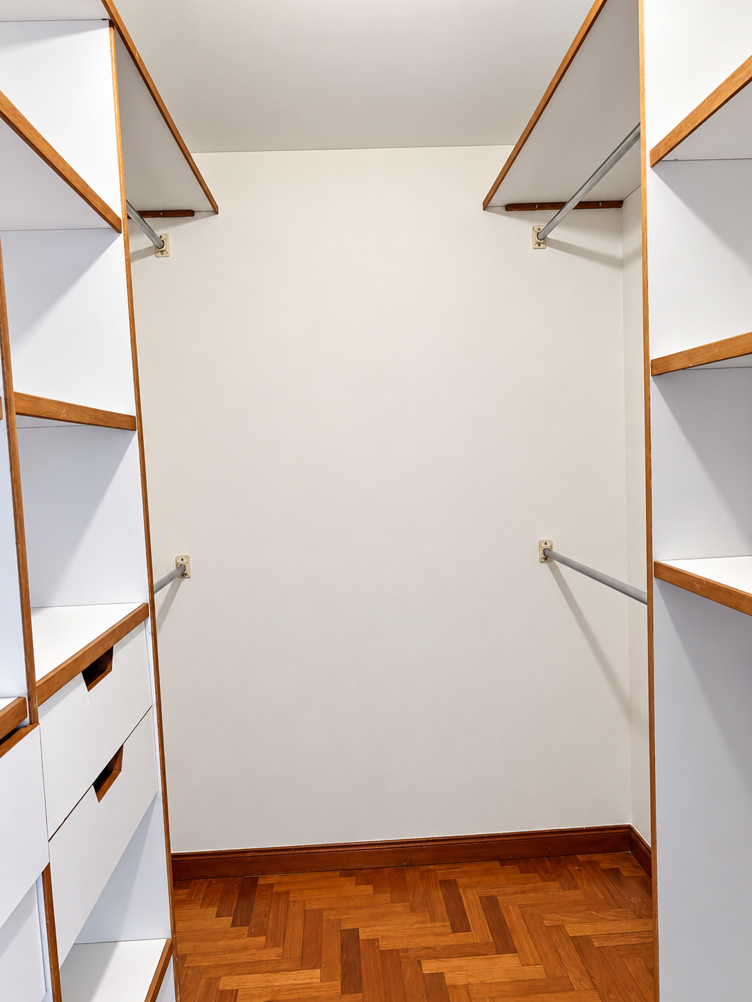 Hermoso y amplio apartamento en exclusivo barrio de El Poblado